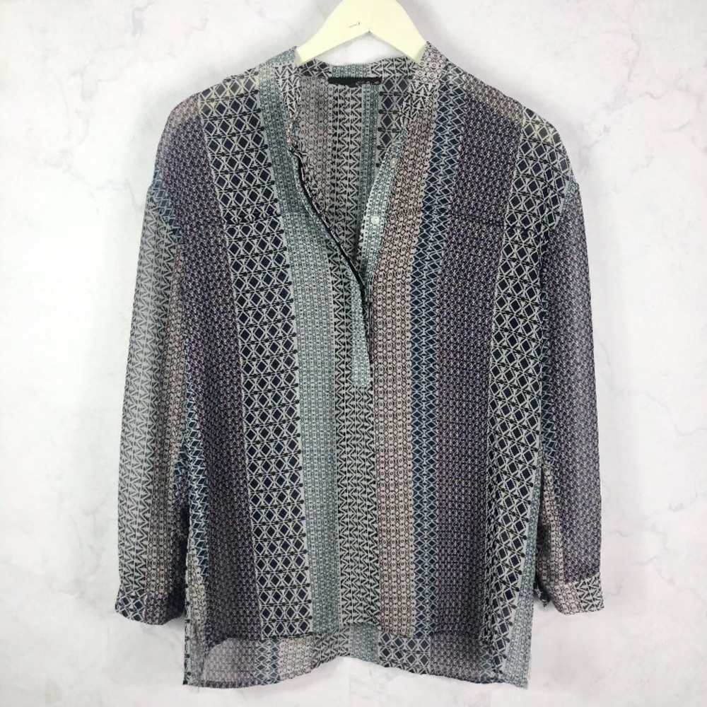 [Ro & De] Lightweight Printed Button Up Shirt